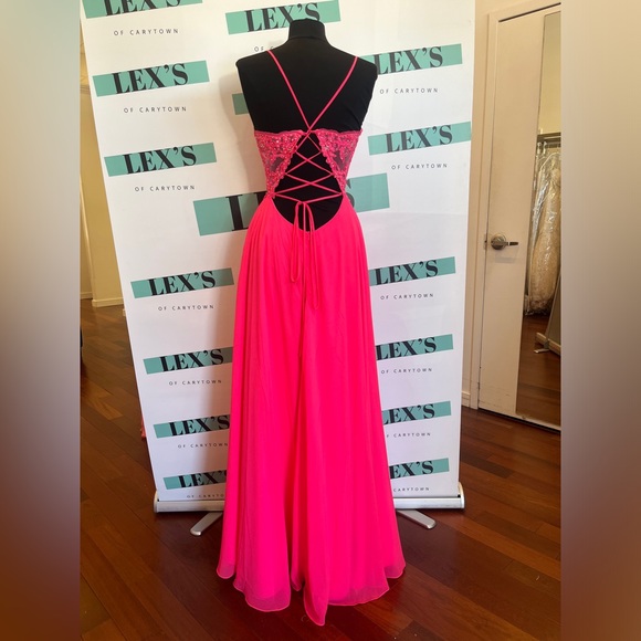 Clarisse Vibrant Pink Prom Dress - Picture 4 of 6